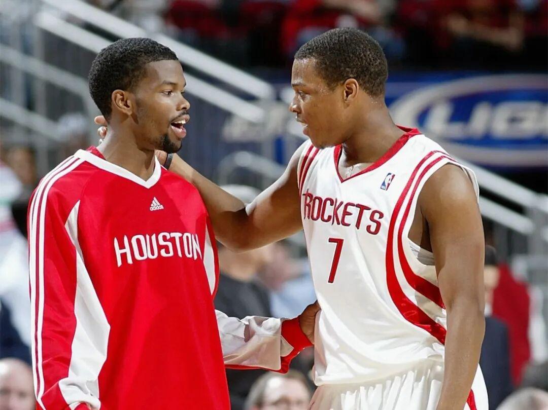 世界杯手机观看-场均1分！39岁的洛瑞，猛龙队史第一人？