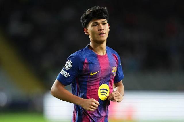 世界杯手机观看-早知道｜大巴黎签约巴萨18岁小将