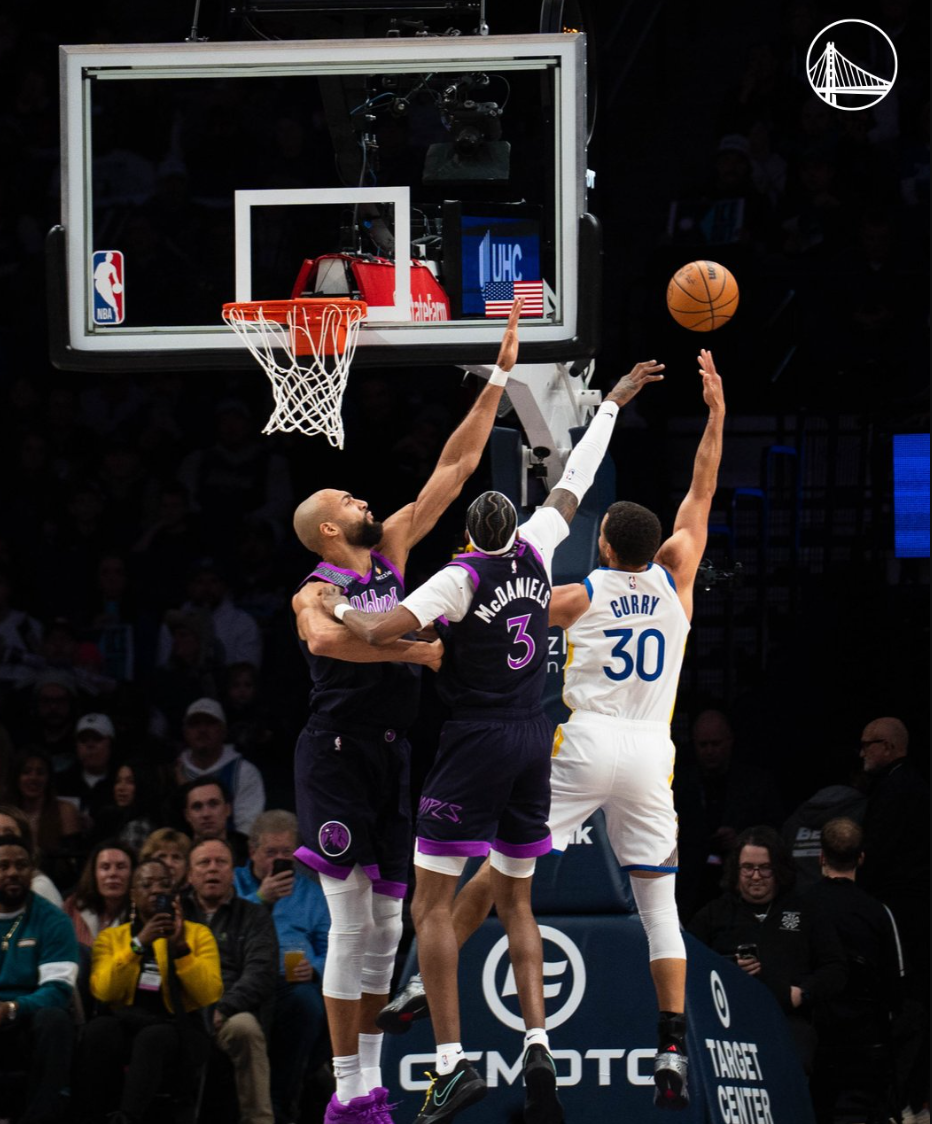 世界杯手机版安装-场下双手举天狂欢！库里已5连胜华子 迎里程碑亲承计划出战背靠背