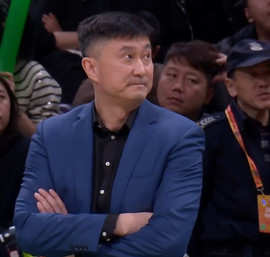 世界杯高清直播平台-广东宏远今日早报！杜锋深夜发声，徐杰重回男篮，徐昕证明自己