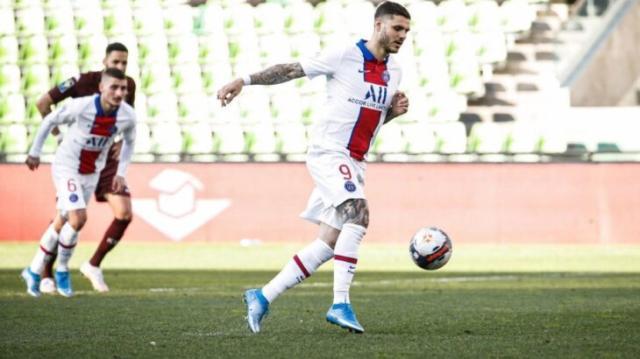 世界杯手机版安装-姆巴佩梅开后伤退，巴黎登顶笑看争冠对手厮杀